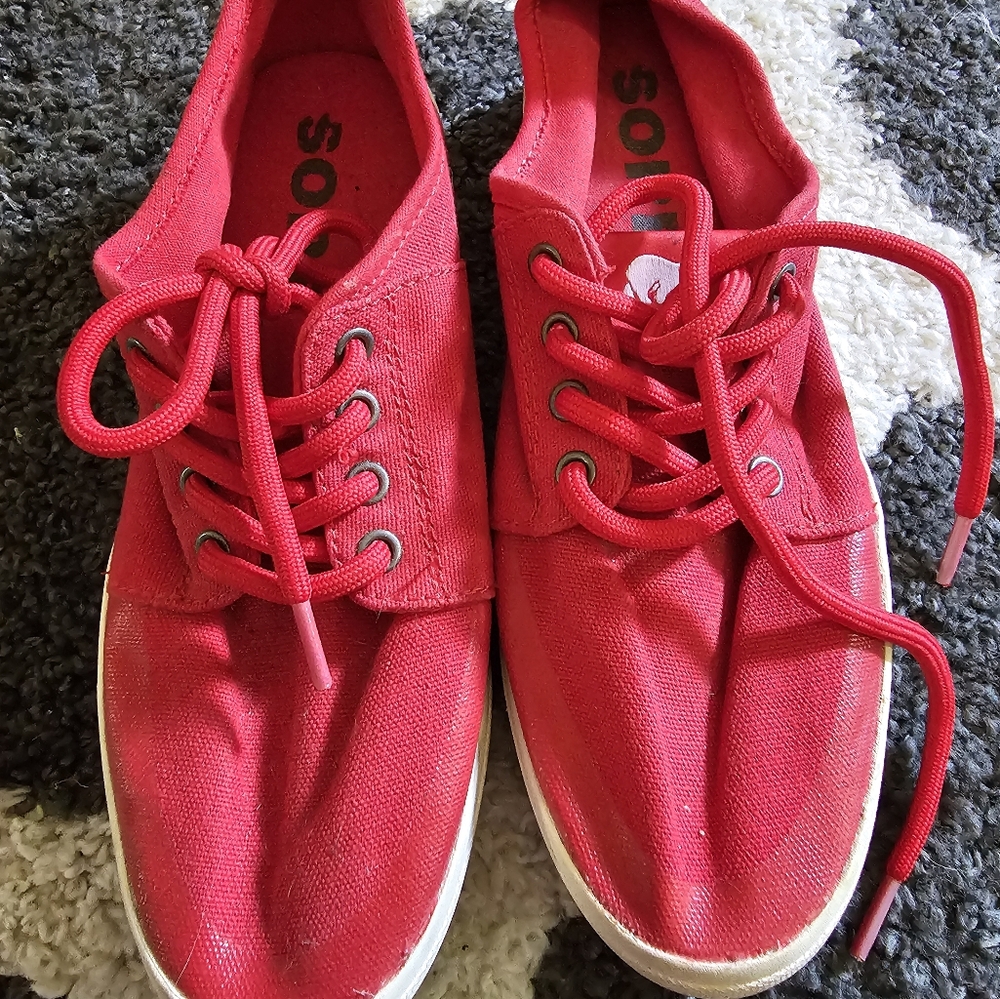 Sorel Tennis shoes